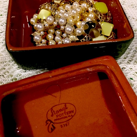 Antique Vanity Set - Picture 10 of 15